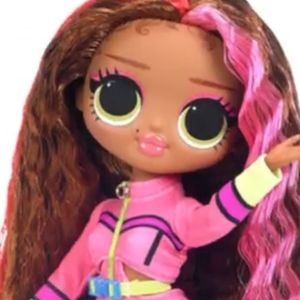 L.O.L Surprise! O.M.G. Swim Doll's Coral Waves Pink Dress 9‎ Inches